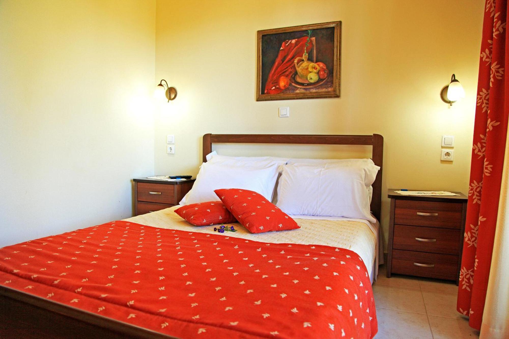 Dionysus Apartments & Suites Ierissós Bilik gambar