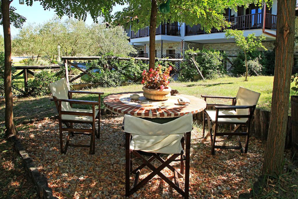Dionysus Apartments & Suites Ierissós Luaran gambar